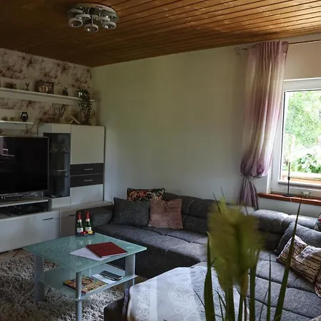 Idyllisches Am Wald *